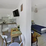 Blekitne Tarasy Bed & Breakfast 3*