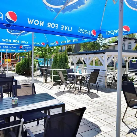 Alojamento de Acomodação e Pequeno-almoço Blekitne Tarasy Ustronie Morskie