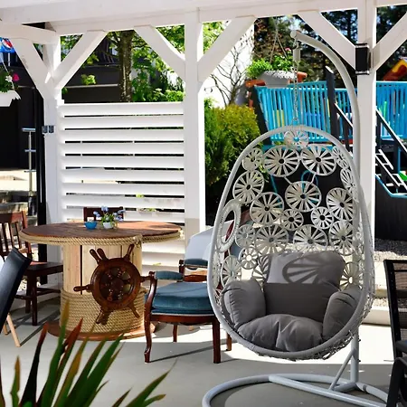 Blekitne Tarasy Устроне-Морске