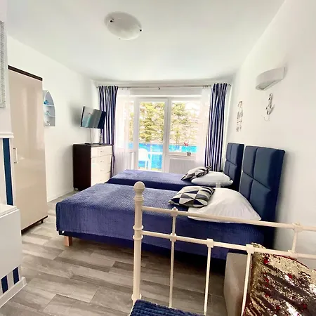 Alojamento de Acomodação e Pequeno-almoço Blekitne Tarasy 3*